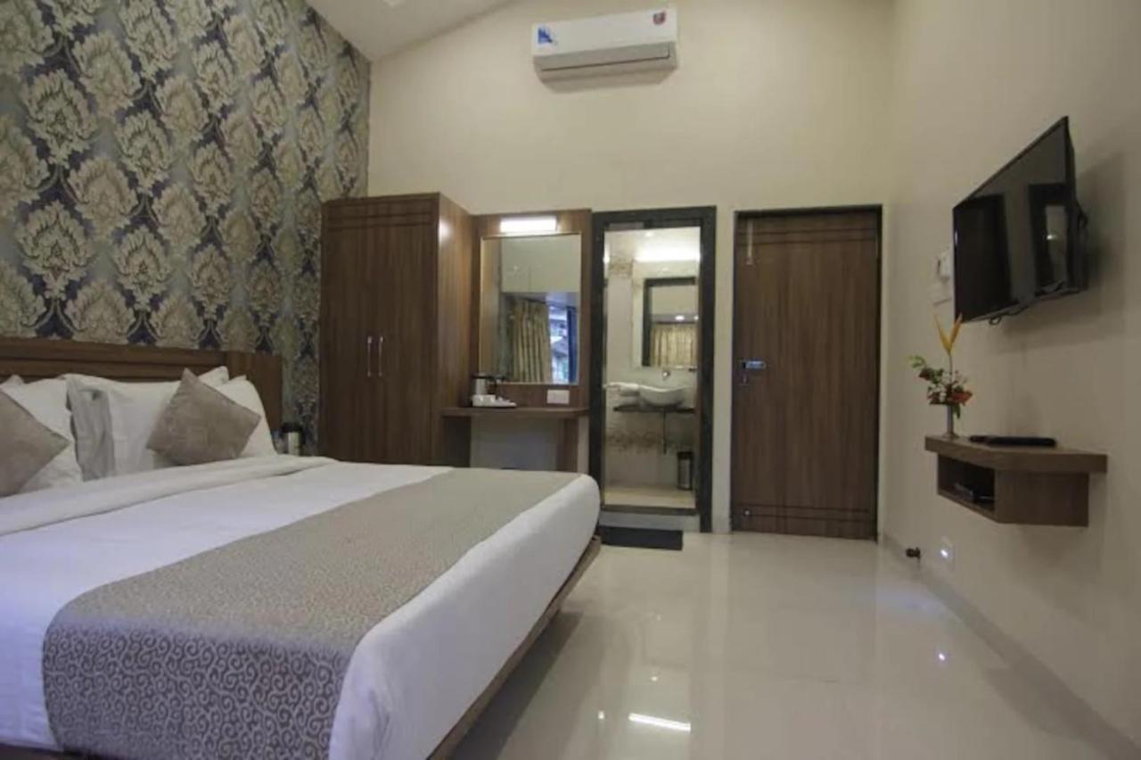 Sunshine Resort Lonavla Exterior foto