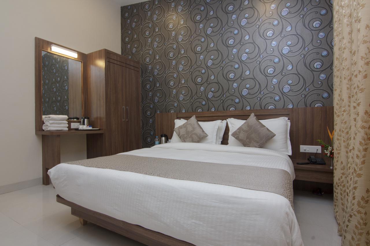 Sunshine Resort Lonavla Exterior foto