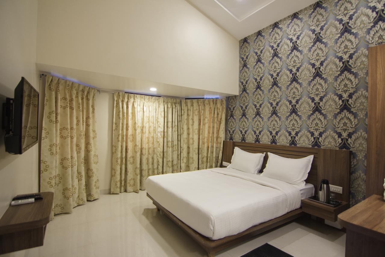 Sunshine Resort Lonavla Exterior foto